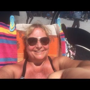 Meet your Posher, Jackie